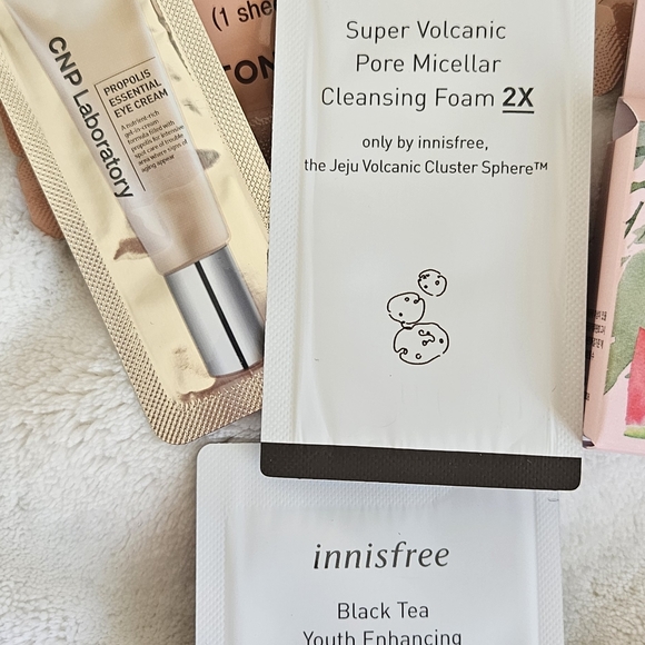 Massive Skincare Sample / Travel Size Lot - Picture 5 of 7